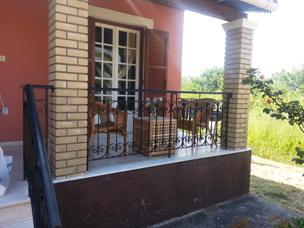 סידריון Beautiful Nearby Beach House With Garden, Private Pool And Large Yard חדר תמונה