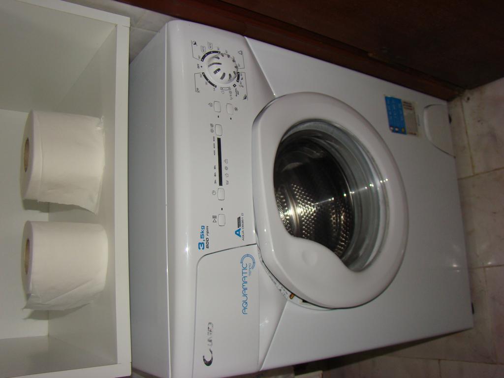 סידריון Beautiful Nearby Beach House With Garden, Private Pool And Large Yard מראה חיצוני תמונה